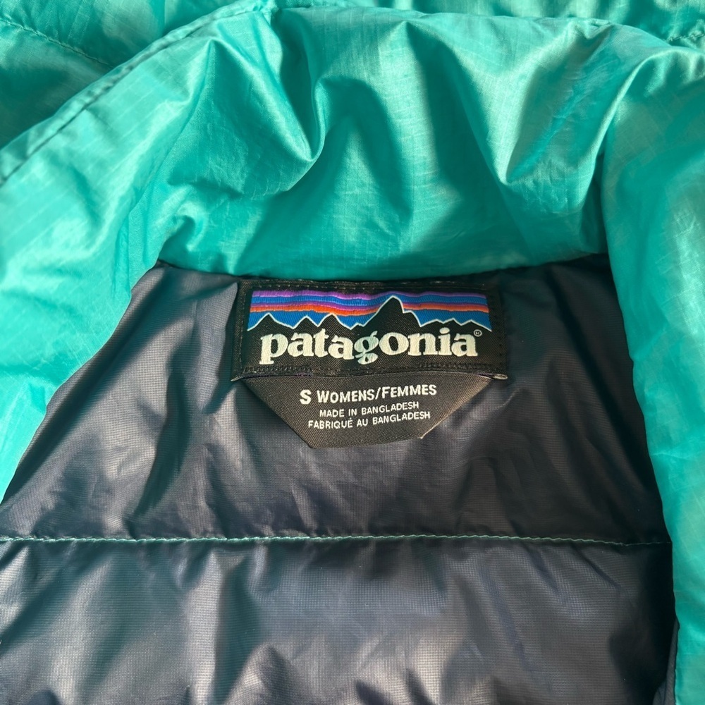 Patagonia Down Sweater Puffer Jacket Lightweight Packable Teal Blue Size Small - Picture 3 of 12